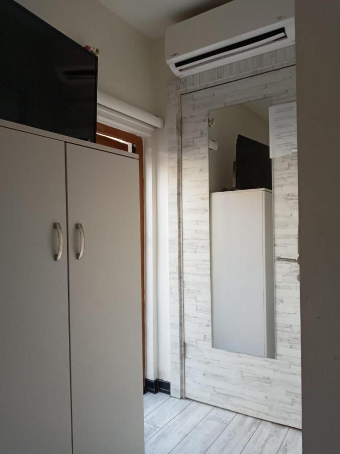 Taksim Sem House Hotel Istanbul Bagian luar foto