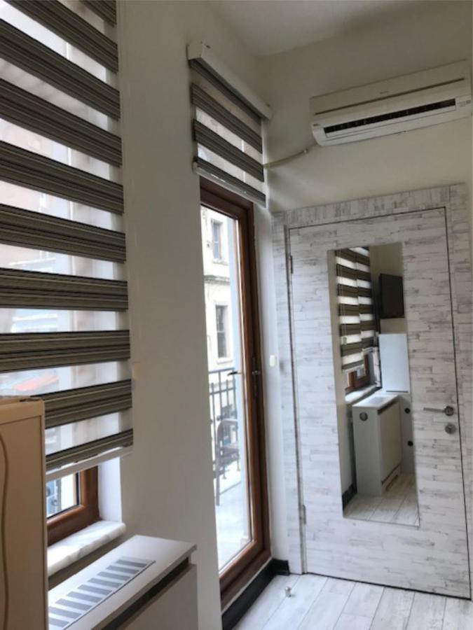 Taksim Sem House Hotel Istanbul Bagian luar foto