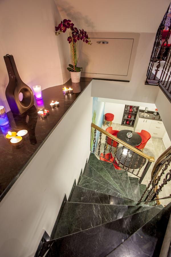 Taksim Sem House Hotel Istanbul Bagian luar foto